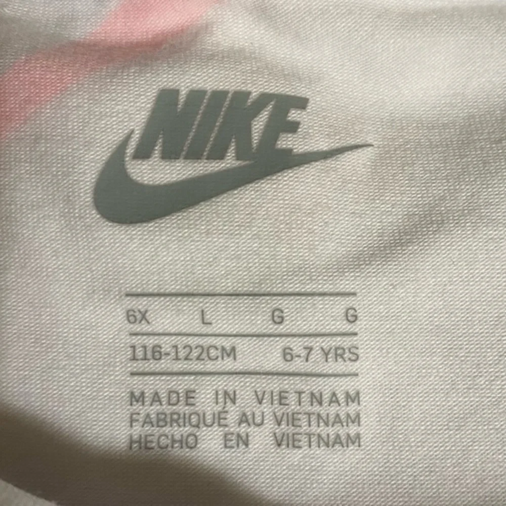 Girls Nike Swoosh Dress‎ Size 6x Large